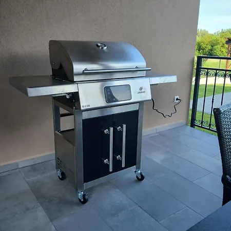 Leona Maison d'hôtes *