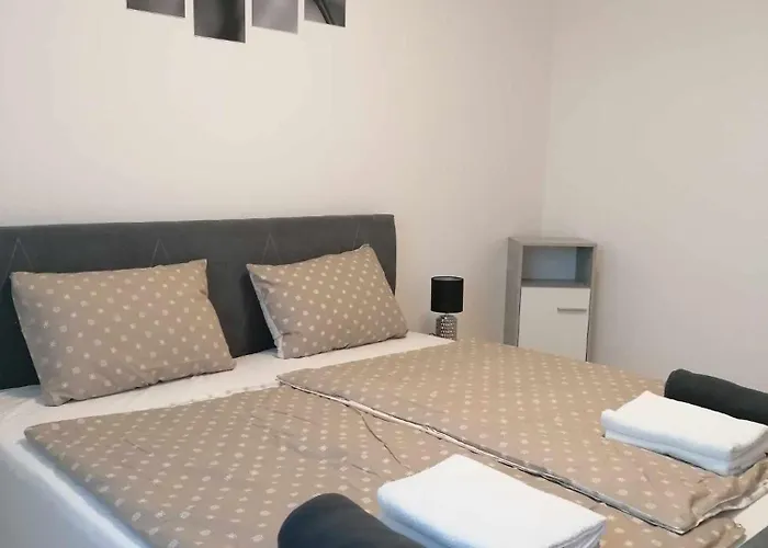 Pensjonat Leona Gyenesdiás